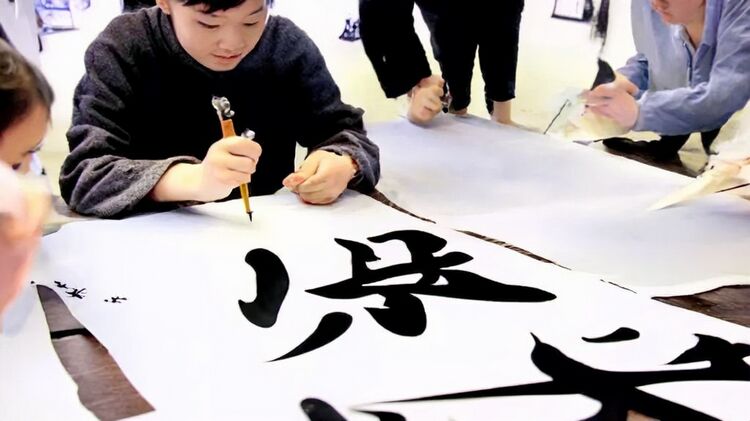 愛(ài)迪國(guó)際學(xué)校事件