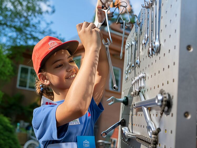 昆山市花橋鎮(zhèn)康橋國際學校學費